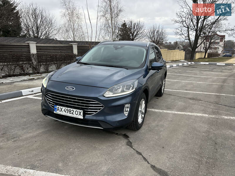 Ford Kuga 2023