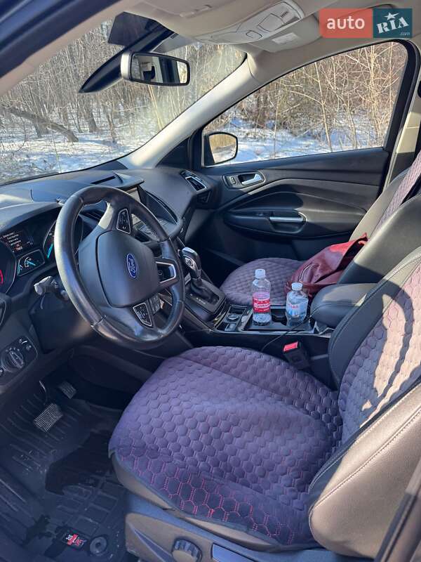 Внедорожник / Кроссовер Ford Kuga 2019 в Белой Церкви