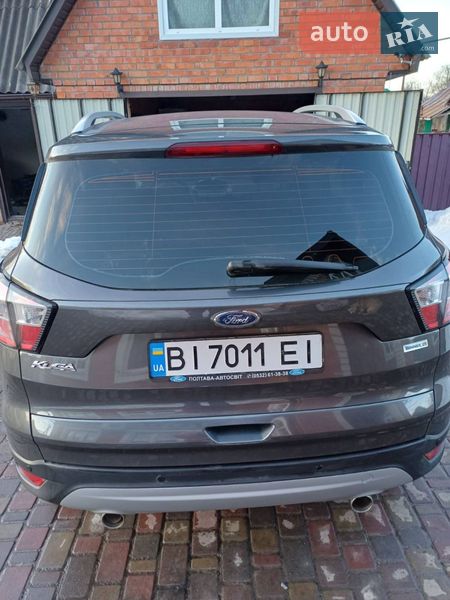 Внедорожник / Кроссовер Ford Kuga 2018 в Зенькове