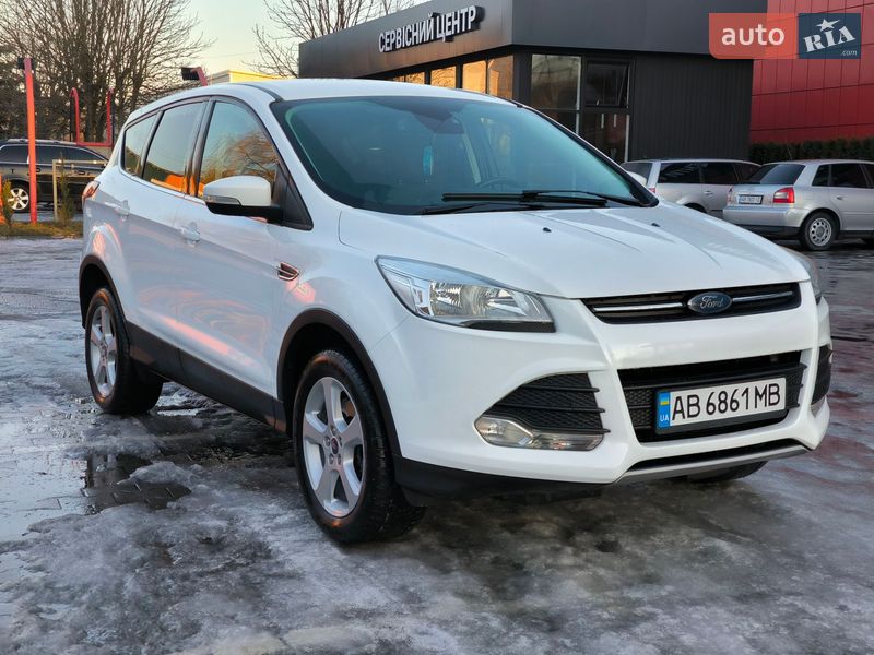 Позашляховик / Кросовер Ford Kuga 2016 в Вінниці