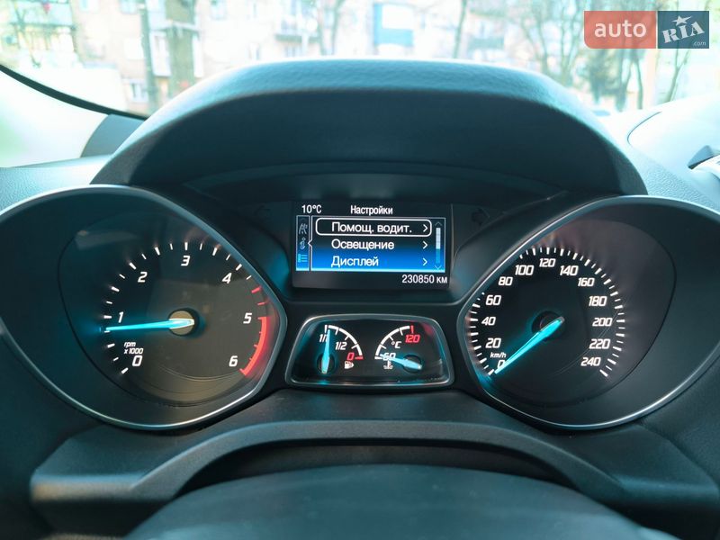 Позашляховик / Кросовер Ford Kuga 2016 в Вінниці