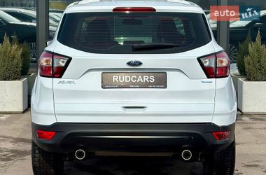 Внедорожник / Кроссовер Ford Kuga 2017 в Кременчуге