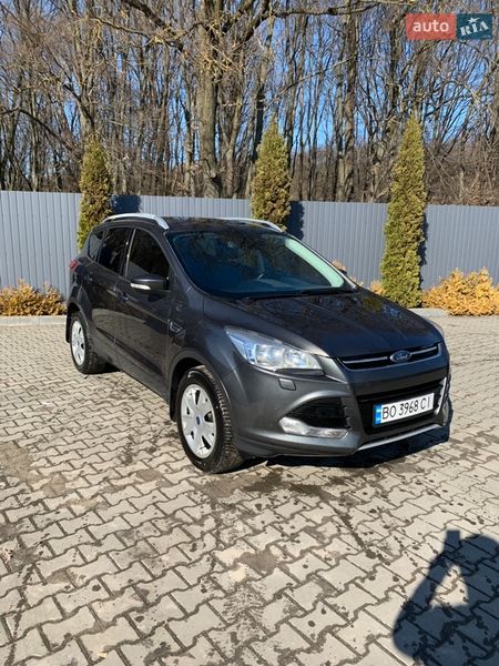 Позашляховик / Кросовер Ford Kuga 2015 в Тернополі