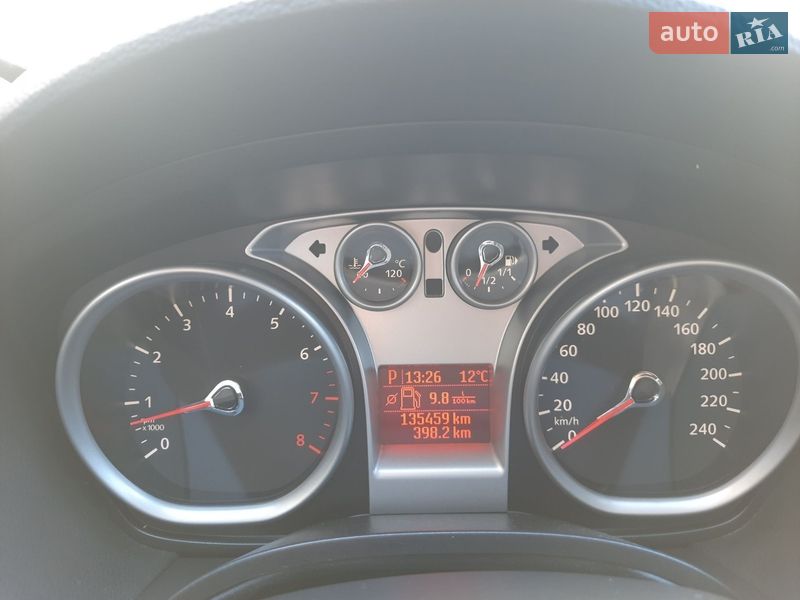 Позашляховик / Кросовер Ford Kuga 2012 в Києві