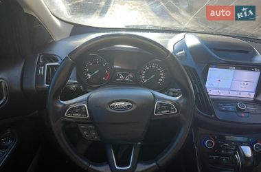 Внедорожник / Кроссовер Ford Kuga 2019 в Виннице