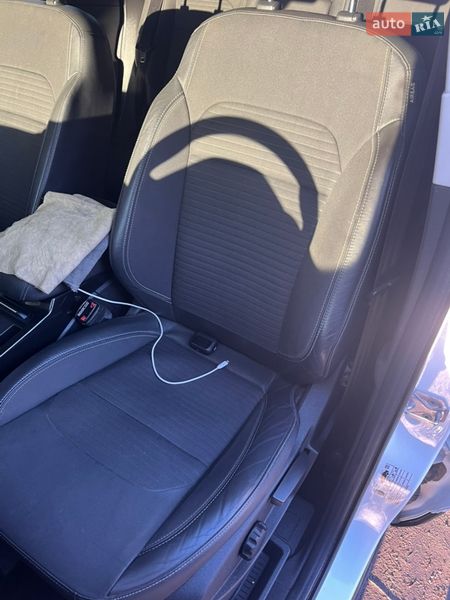 Внедорожник / Кроссовер Ford Kuga 2019 в Виннице