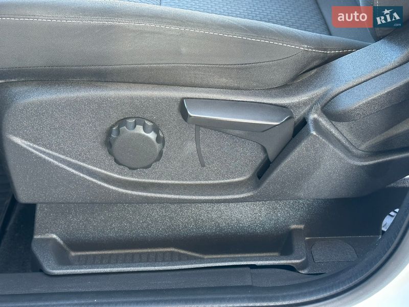 Позашляховик / Кросовер Ford Kuga 2018 в Житомирі