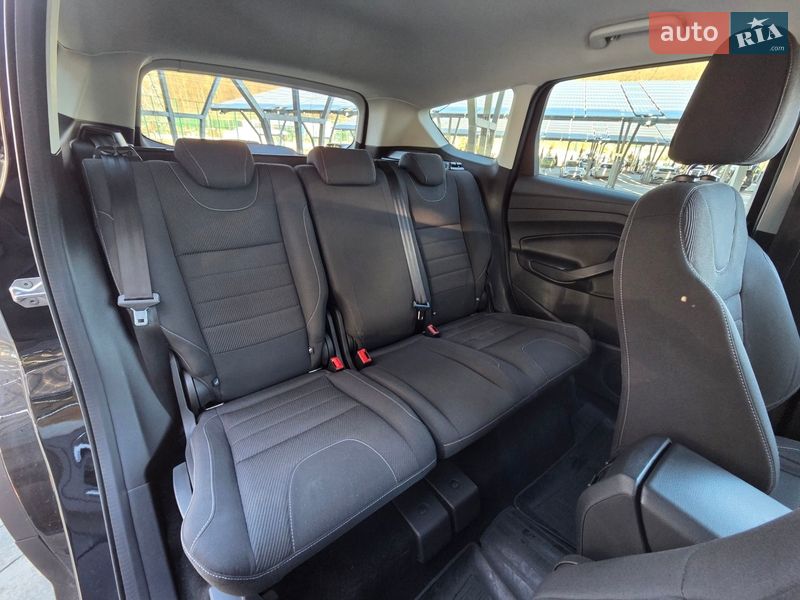 Внедорожник / Кроссовер Ford Kuga 2015 в Львове