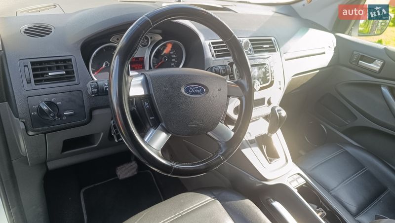 Позашляховик / Кросовер Ford Kuga 2011 в Рожнятові