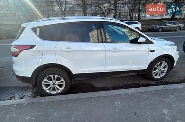 Внедорожник / Кроссовер Ford Kuga 2019 в Киеве