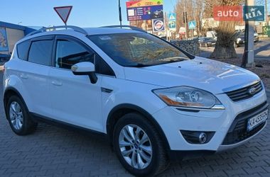Позашляховик / Кросовер Ford Kuga 2011 в Києві