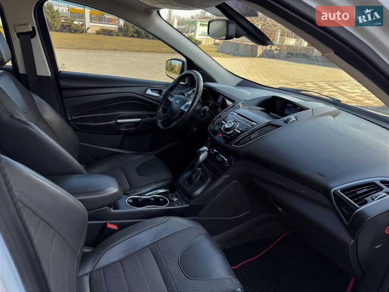 Позашляховик / Кросовер Ford Kuga 2014 в Дніпрі