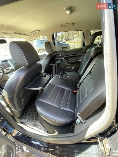 Внедорожник / Кроссовер Ford Kuga 2012 в Харькове