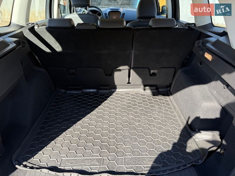 Внедорожник / Кроссовер Ford Kuga 2019 в Боярке