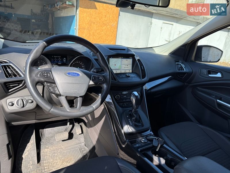 Внедорожник / Кроссовер Ford Kuga 2019 в Боярке