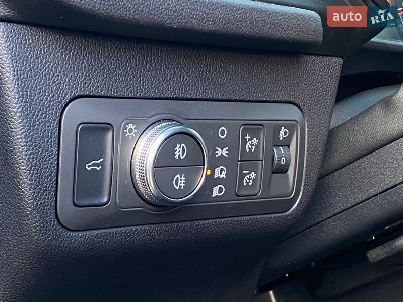 Внедорожник / Кроссовер Ford Kuga 2023 в Киеве