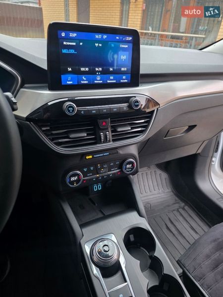 Позашляховик / Кросовер Ford Kuga 2021 в Києві