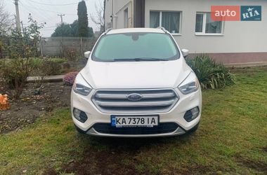 Внедорожник / Кроссовер Ford Kuga 2017 в Белой Церкви