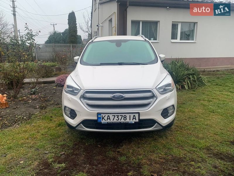 Ford Kuga 2017