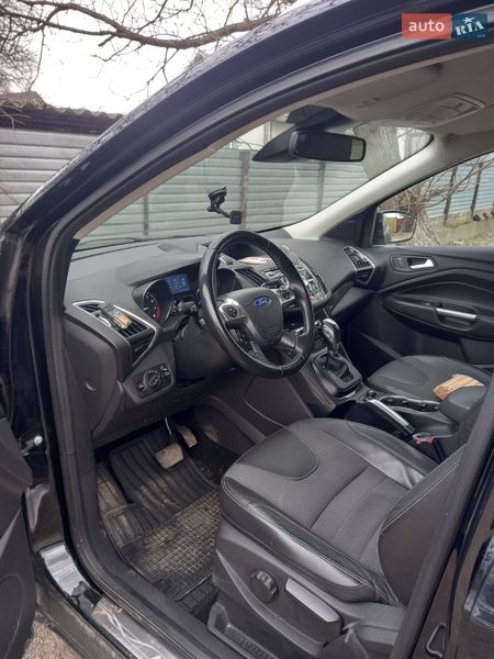 Внедорожник / Кроссовер Ford Kuga 2013 в Черновцах