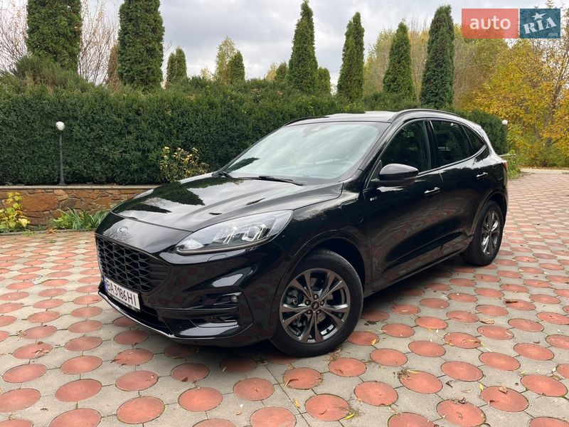 Внедорожник / Кроссовер Ford Kuga 2021 в Виннице