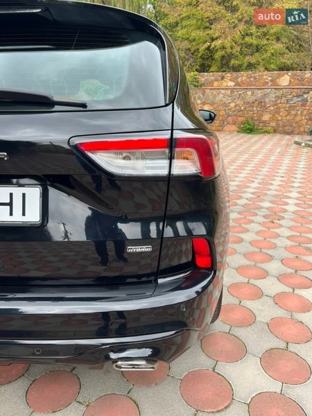 Внедорожник / Кроссовер Ford Kuga 2021 в Виннице