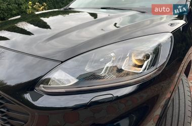 Внедорожник / Кроссовер Ford Kuga 2021 в Виннице