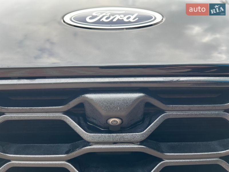 Внедорожник / Кроссовер Ford Kuga 2021 в Виннице