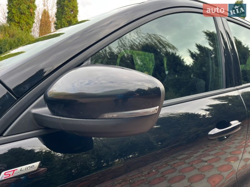 Внедорожник / Кроссовер Ford Kuga 2021 в Виннице