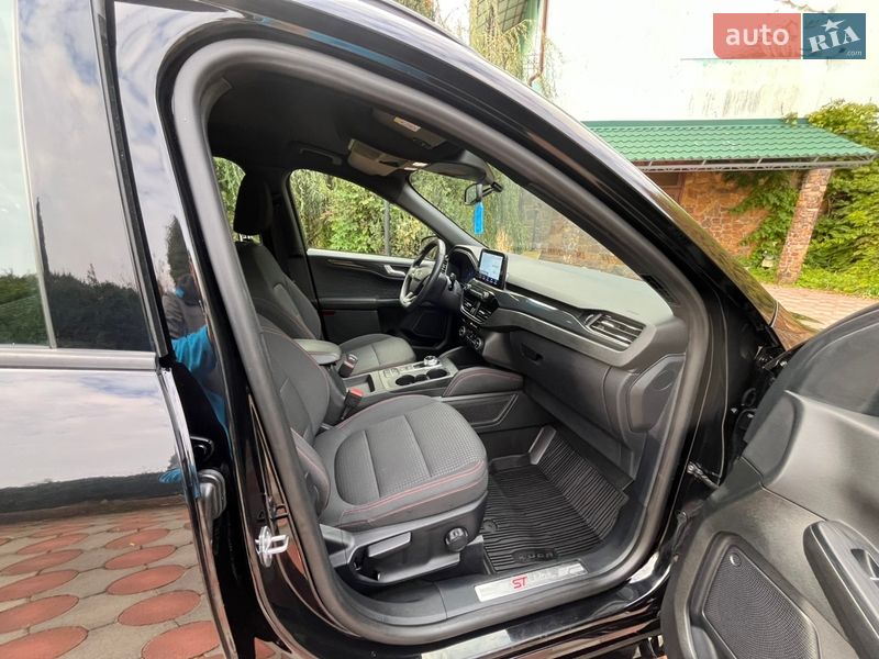 Внедорожник / Кроссовер Ford Kuga 2021 в Виннице