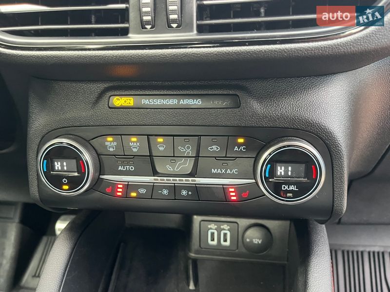 Внедорожник / Кроссовер Ford Kuga 2021 в Виннице