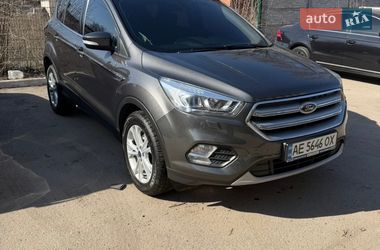 Внедорожник / Кроссовер Ford Kuga 2019 в Днепре