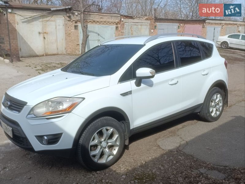Внедорожник / Кроссовер Ford Kuga 2012 в Кропивницком