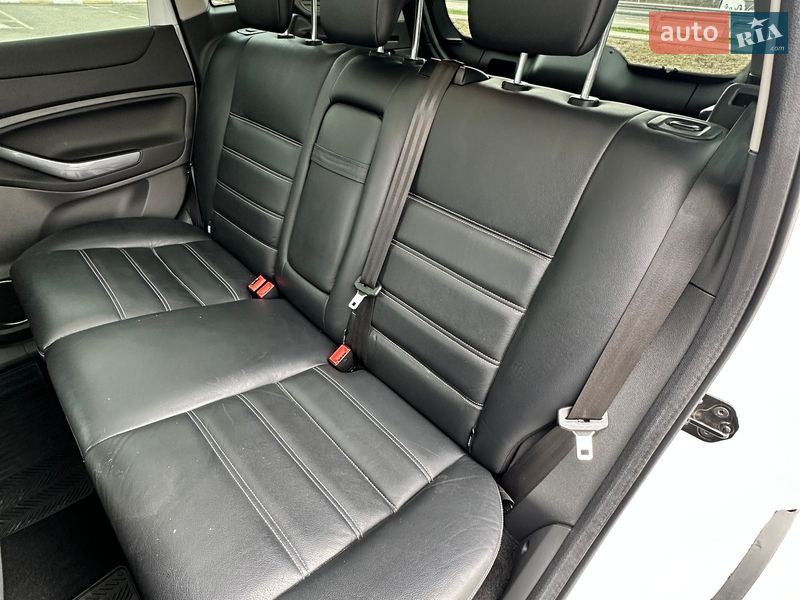 Позашляховик / Кросовер Ford Kuga 2011 в Білогородці