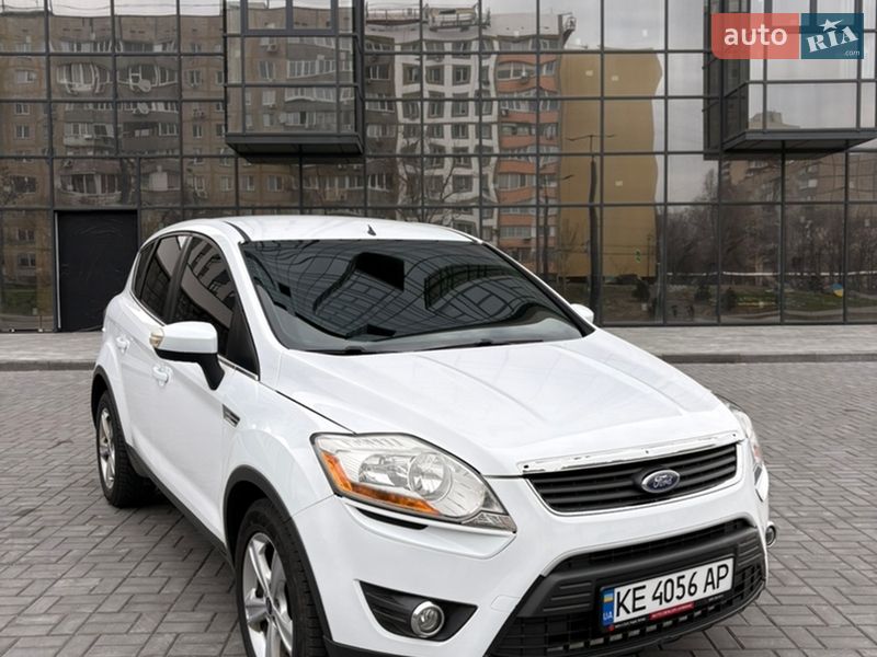 Внедорожник / Кроссовер Ford Kuga 2009 в Днепре