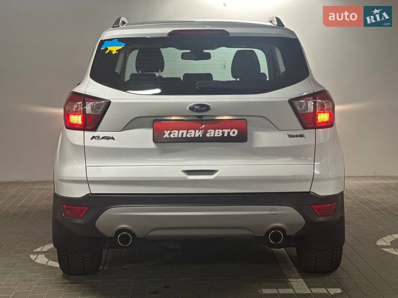 Позашляховик / Кросовер Ford Kuga 2019 в Києві