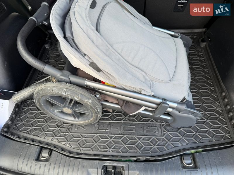 Внедорожник / Кроссовер Ford Kuga 2024 в Ладыжине