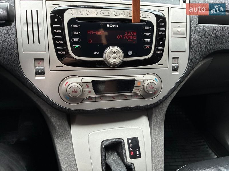 Внедорожник / Кроссовер Ford Kuga 2010 в Тячеве