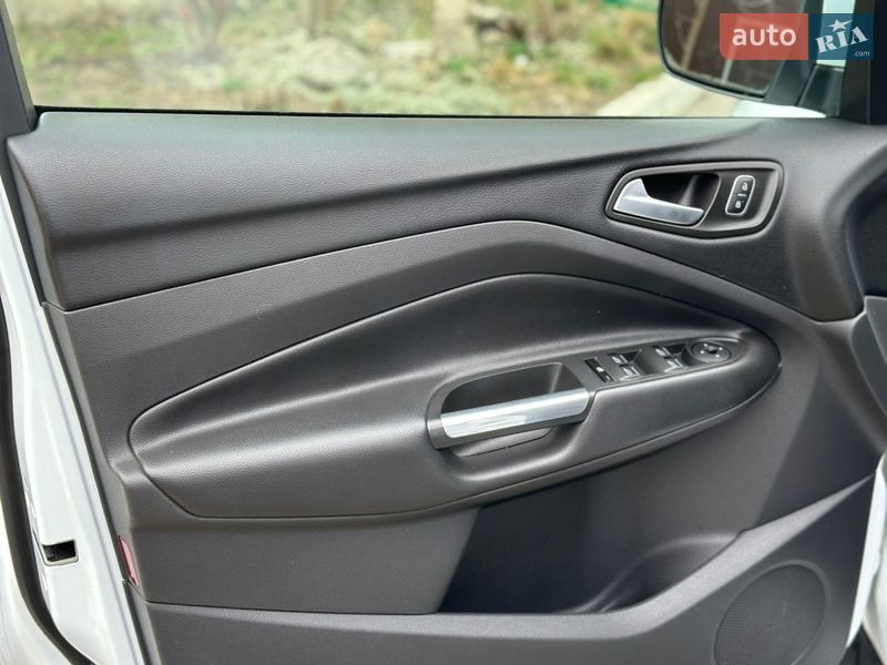 Внедорожник / Кроссовер Ford Kuga 2018 в Хмельницком фото 12 Внедорожник / Кроссовер Ford Kuga 2018 в Хмельницком