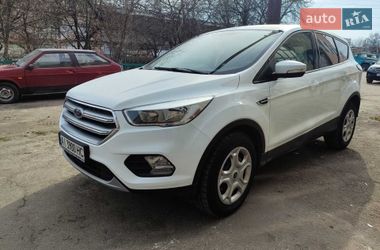 Внедорожник / Кроссовер Ford Kuga 2017 в Белой Церкви