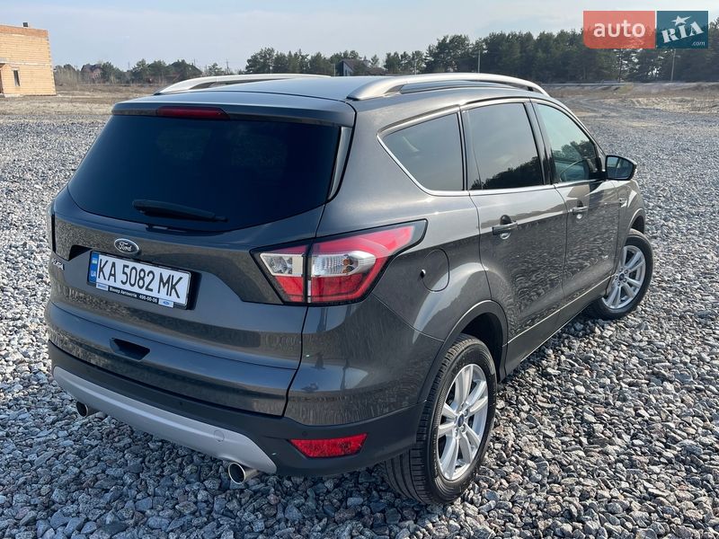 Внедорожник / Кроссовер Ford Kuga 2018 в Киеве