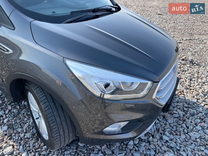 Внедорожник / Кроссовер Ford Kuga 2018 в Киеве