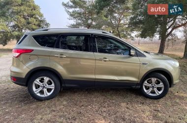 Внедорожник / Кроссовер Ford Kuga 2013 в Киеве