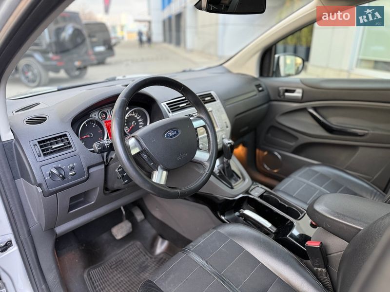 Внедорожник / Кроссовер Ford Kuga 2011 в Киеве