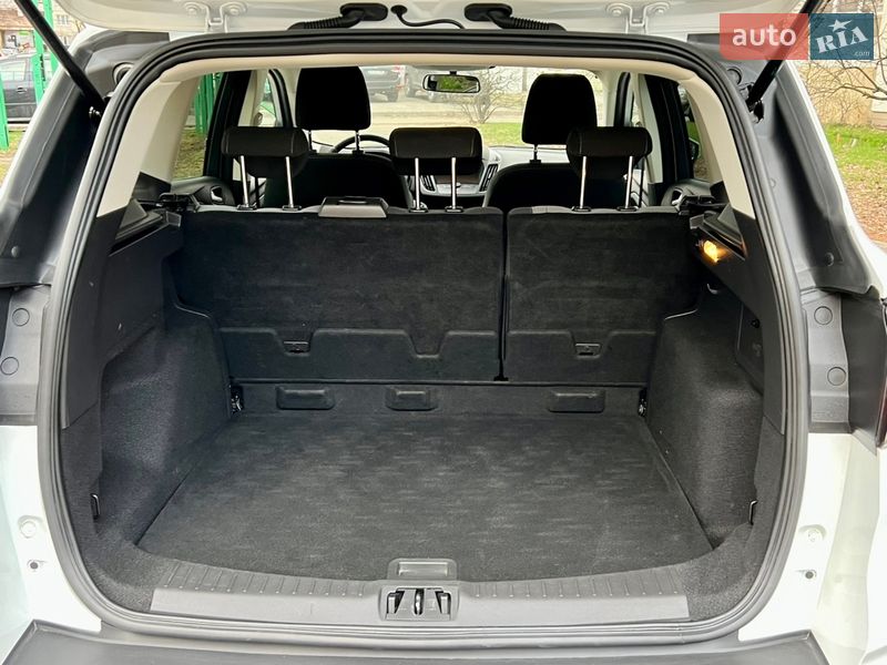 Внедорожник / Кроссовер Ford Kuga 2016 в Киеве фото 16 Внедорожник / Кроссовер Ford Kuga 2016 в Киеве