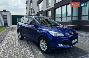 Внедорожник / Кроссовер Ford Kuga 2016 в Львове