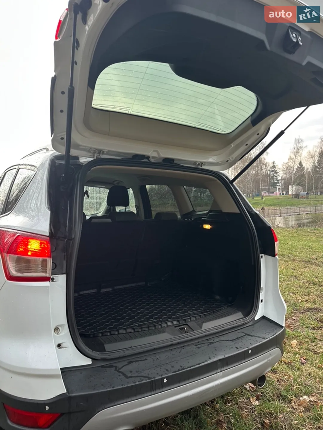 2016 Ford Kuga - мініатюра 8