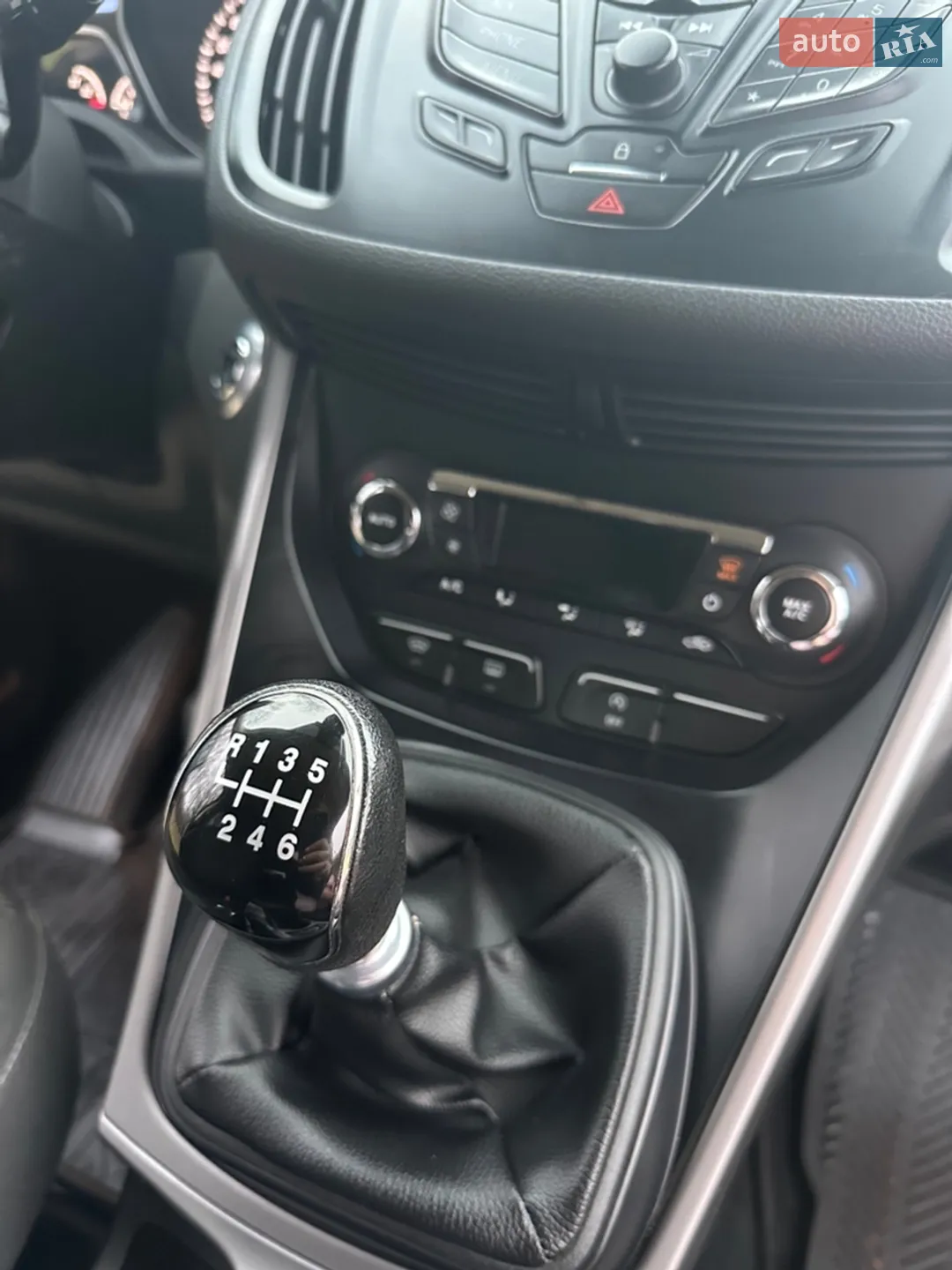 2016 Ford Kuga - мініатюра 25