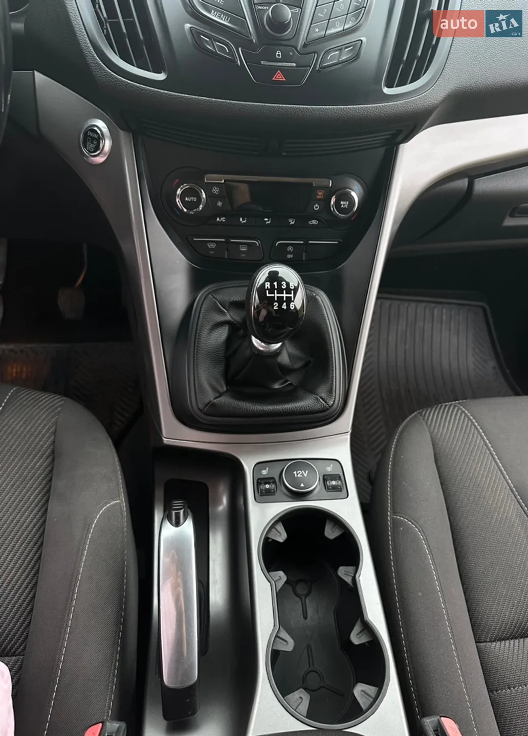 2016 Ford Kuga - мініатюра 26