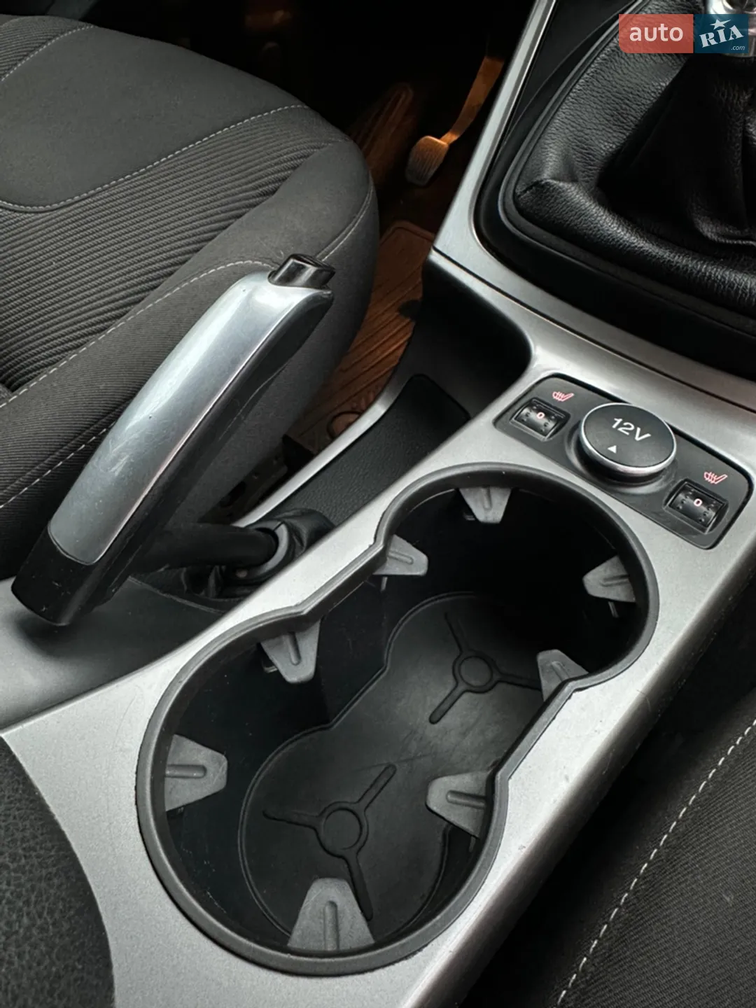 2016 Ford Kuga - мініатюра 36